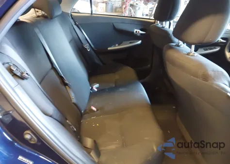 2011 Toyota Corolla S из США, поврежденный, VIN 2T1BU4EE2BC722166